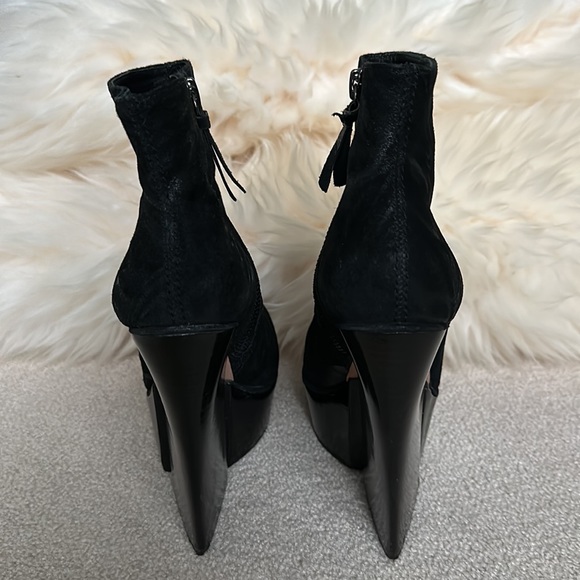 Alice + Olivia Suede Boots - Picture 7 of 8